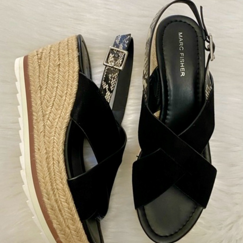 NWT Marc Fisher Zevra Espadrilles Sandals Size 9 Black Leather Suede